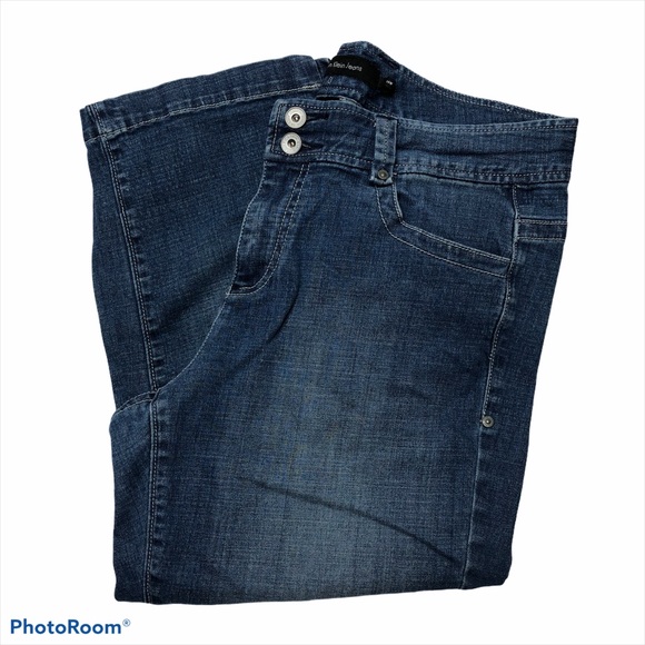 Calvin Klein Jeans High Rise Stretch Cropped Jeans - Picture 2 of 16